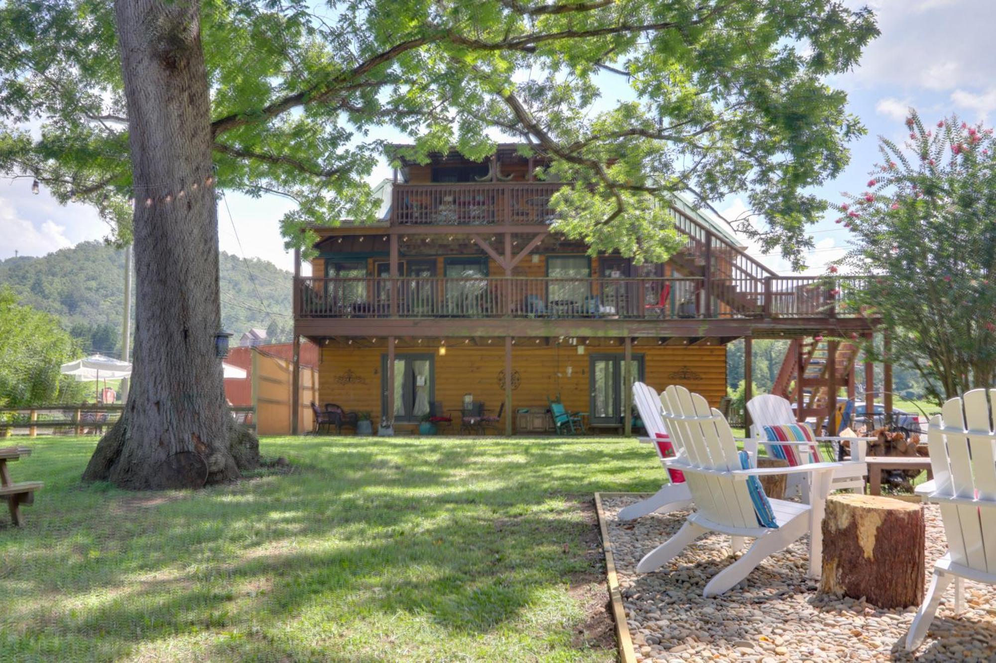 Riverfront Townsend Apt - 18 Miles To Pigeon Forge Exterior photo
